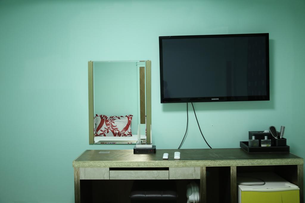 Moiri Guesthouse ヨス市 エクステリア 写真